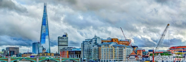 London, River Thames, London Bridge, The Globe Theatre, Cranes, County Hall, London Assembly, The Shard,